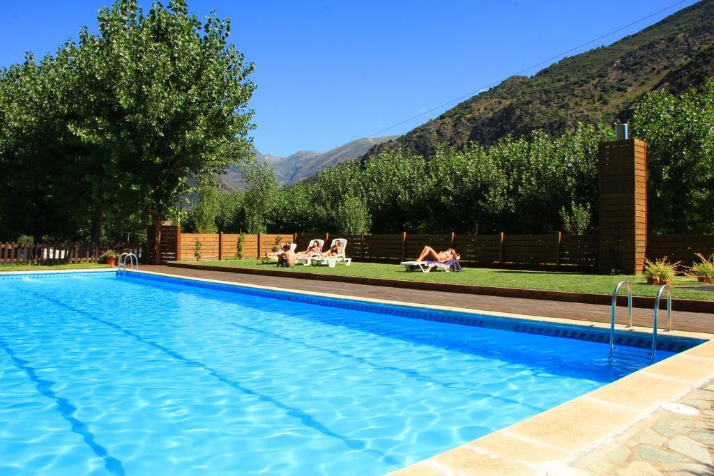 La Guingueta D'Aneu Bungalows Nou Camping מראה חיצוני תמונה